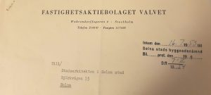 Släkten Wibom sålde 1947 sedan större delen av sin kvarvarande mark, som sträckte sig fram till Råsunda och Hagalund, till det Wallenberg-ägda Fastighets AB Valvet. Valvets avsikt var att successivt exploatera marken och man ordnade med stadsplaner och tomtindelning och sålde sedan tomter med byggrätt till olika byggmästare. En intensiv byggnadsperiod inleddes med början i Virebergsområdet och södra Skytteholm. Det första området att bebyggas med moderna flerbostadshus var kvarteren söder om nuvarande Centralvägen (1950-54). Därpå följde markerna runt Ekensbergs gård (1954-57), dit också en skola och brandstationen förlades.